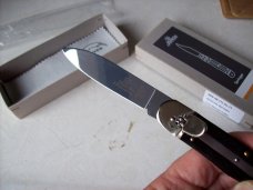 Hubertus Knife Solingen, Germany Large Size 11 Exotic Ebonywood NIB Hubertus Knife Solingen, Germany Large Size 11 Exotic Ebonywood NIB