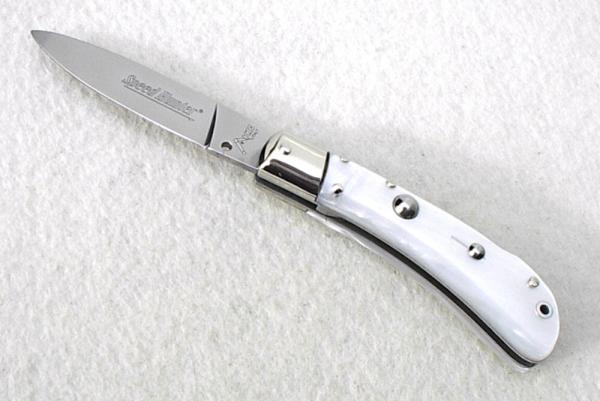 NOS AKC ITALIAN CLASSIC SPEED HUNTER ACRYLIC PEARL - NICKEL SILVER BOLSTERS 