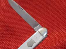 VINTAGE ALFRED WILLIAMS SHEFFIELD ENGLEND GENUINE PEARL WHITTLER 1890-1920 VINTAGE ALFRED WILLIAMS SHEFFIELD ENGLEND GENUINE PEARL WHITTLER 1890-1920