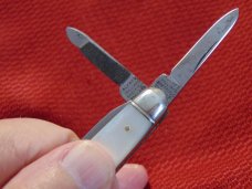 VINTAGE ALFRED WILLIAMS SHEFFIELD ENGLEND GENUINE PEARL WHITTLER 1890-1920 VINTAGE ALFRED WILLIAMS SHEFFIELD ENGLEND GENUINE PEARL WHITTLER 1890-1920