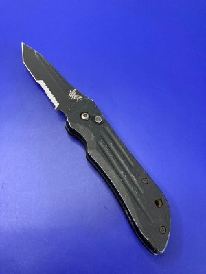 Benchmade 9500 Mini-Auto Stryker Automatic Knife