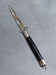 10 3/4" vintage rizzuto estilleto milano step bolster. 10 3/4" vintage rizzuto estilleto milano step bolster.