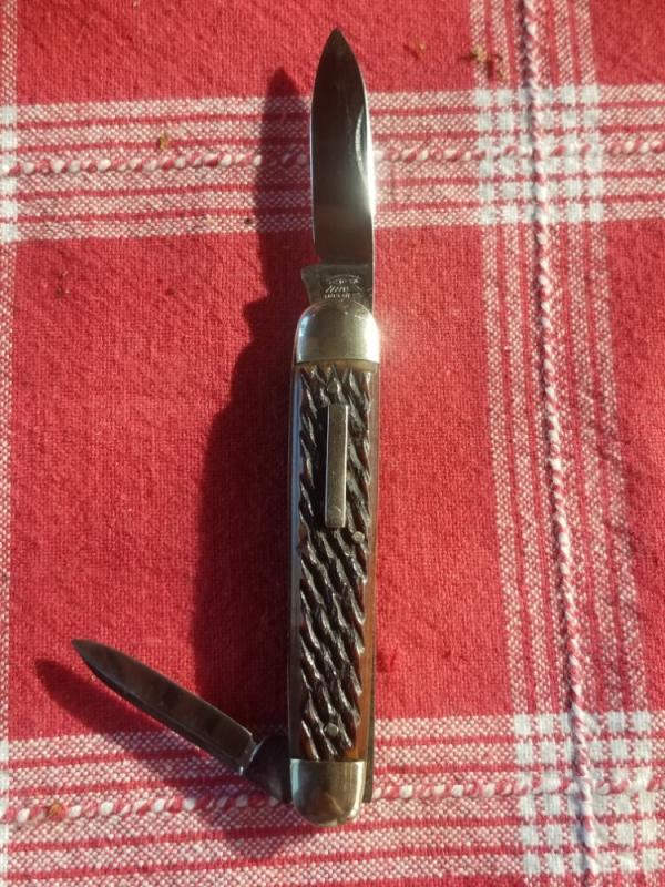  Taylor Eye Witness Pocket Knive 