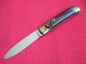 Old Stock Italian Rosewood Leverlock Switchblade Knife - ROSTFREI