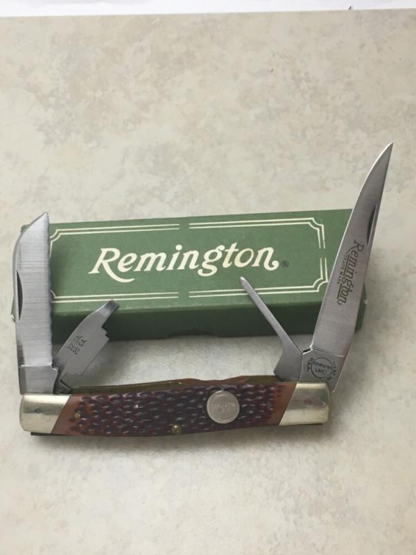 Remington UMC USA One R2 Waterfowl Knife in Box