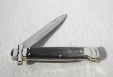 NOS A.G.A. CAMPOLIN 9" MALTESE BRAZILIAN HORN MODIFIED BAYONET BLADE NICKEL SILVER BOLSTERS- W/POUCH NOS A.G.A. CAMPOLIN 9" MALTESE BRAZILIAN HORN MODIFIED BAYONET BLADE NICKEL SILVER BOLSTERS- W/POUCH