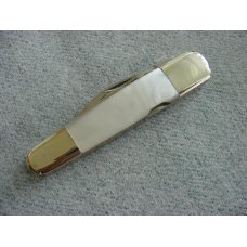 Vintage Parker Cut. Co., Large 4", Etched, American Lockback Whittler Genuine Mother-of-Pearl MIB Vintage Parker Cut. Co., Large 4", Etched, American Lockback Whittler Genuine Mother-of-Pearl MIB