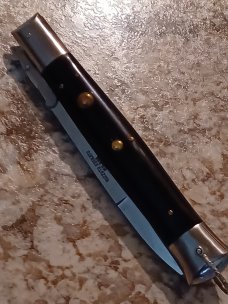 11" vintage rizzuto estilleto milano. 11" vintage rizzuto estilleto milano.