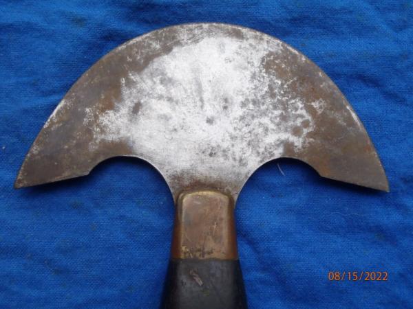 C.S. Osborne Newark New Jersey Round leather knife C.S. Osborne Newark New Jersey Round leather knife