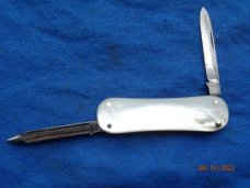 Schrade Cutlery Co Walden NY Pearl knife Schrade Cutlery Co Walden NY Pearl knife