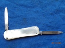 Schrade Cutlery Co Walden NY Pearl knife Schrade Cutlery Co Walden NY Pearl knife