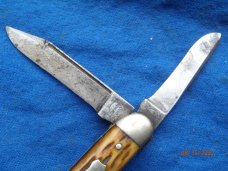 Remington R100B Closed Backspring Bone Knife Remington R100B Closed Backspring Bone Knife