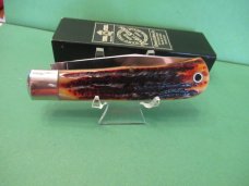 Queen Titusville PA. Amber Carved Stag Bone Mountain Man Pattern # 3 Queen Titusville PA. Amber Carved Stag Bone Mountain Man Pattern # 3
