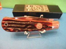Queen Titusville PA. Amber Carved Stag Bone Mountain Man Pattern # 3 Queen Titusville PA. Amber Carved Stag Bone Mountain Man Pattern # 3