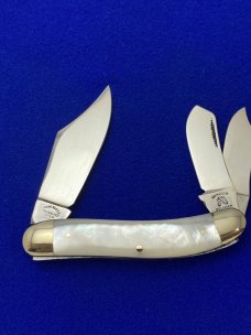 Fight'n Rooster Solingen Germany Middle Tennessee 1988  1 of 125 Pearl Sowbelly Whittler Knife