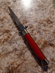 8" Vintage Swinguard. Red Acrylic. 8" Vintage Swinguard. Red Acrylic.