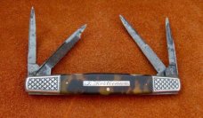 RODGERS CUTLERS HER TORTISE  SPECIAL PRESENTATION KNIFE