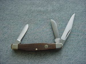 Vintage RARE CHICAGO CUTLERY U.S.A. P13 Small(3 5/16") Premium Stockman(Serpentine) Pattern