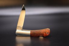 Moki Glory, Quince wood handles Moki Glory, Quince wood handles