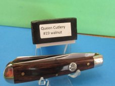 Queen Cutlery Titusville Pa. Walnut Trapper Pattern #19 Queen Cutlery Titusville Pa. Walnut Trapper Pattern #19
