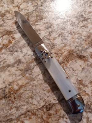 8" Italian Inox i Lever lock knife.