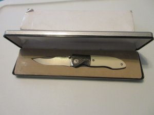 2002 ELISHEWITZ BENCHMADE GOLD CLASS 690-01 NIB