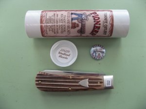 GREAT EASTERN 235220 TRAPPER  WOODLAND MICARTA