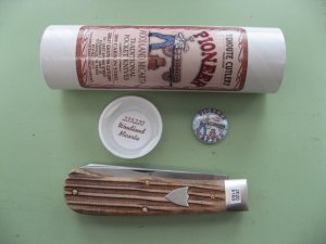 GREAT EASTERN 235220 TRAPPER  WOODLAND MICARTA