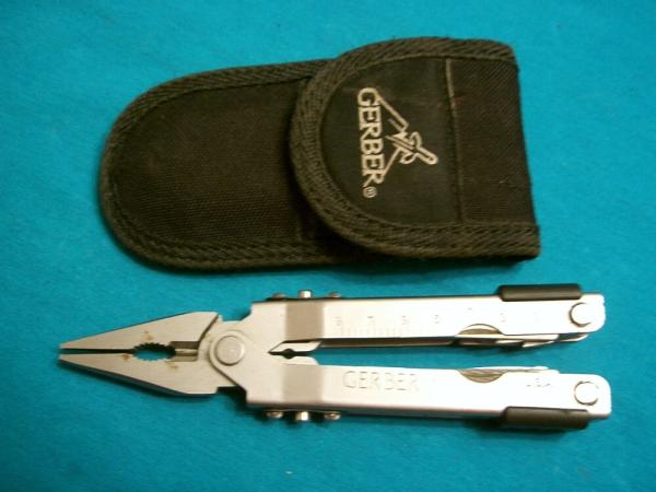 GERBER USA MP600 MULTITOOL MULTI TOOL PLIERS KNIFE KNIVES SHEATH SAW FILE SCREWDRIVER GERBER USA MP600 MULTITOOL MULTI TOOL PLIERS KNIFE KNIVES SHEATH SAW FILE SCREWDRIVER
