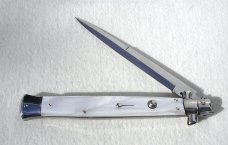 NEW OLD STOCK 13" SKM BAYONET STILETTO ACRYLIC WHITE PEARL MANIAGO ITALY