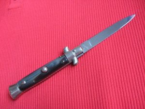 Vintage 1960's Italian Button Open Button Close Stiletto Switchblade Knife