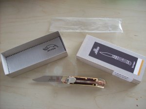 Hubertus Solingen, Germany Small 08 Genuine Stag/Antler  5 3/4 " Open Lilyput