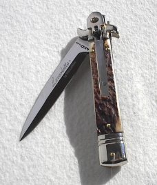 NEW AKC ITALIAN LEVERLETTO 8" GENUINE STAG NEW MODIFIED BAYONET BLADE SOLID NICKEL SILVER BOLSTERS  