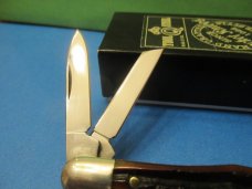Queen Cutlery Titusville Pa. Amber Carved Stag Bone Whittler Pattern # 48 ACSB Queen Cutlery Titusville Pa. Amber Carved Stag Bone Whittler Pattern # 48 ACSB