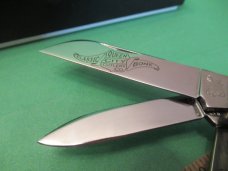 Queen City Cutlery ,Queen Classics Brown Winter Bottom Bone Congress Pattern # 32 