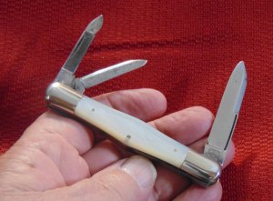 EXCELLENT VINTAGE  E.C. SIMMONS KEEN KUTTER ST. LOUIS MO  WHITTLER GENUINE PEARL 1870-1940