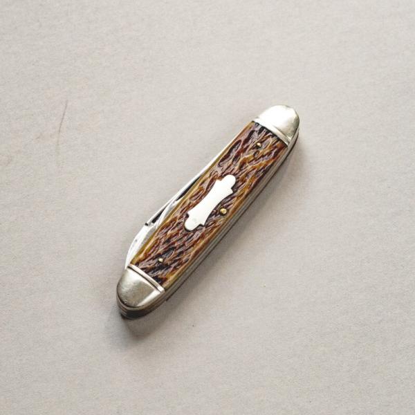 Camillus 3-Line Equal End Heavy Jack #17 Jigged Bone Covers 1940s Camillus 3-Line Equal End Heavy Jack #17 Jigged Bone Covers 1940s