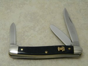S.W. Cut. LB1.Schrade Walden USA Stainless Saw Cut Delrin Liberty Stockman Knife