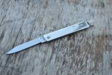 G. Schrade Barrel Release 2 1/2" Closed NOS Stainless Pats. 11-9-27 11-10-44 Tight Fires Fast Jolts G. Schrade Barrel Release 2 1/2" Closed NOS Stainless Pats. 11-9-27 11-10-44 Tight Fires Fast Jolts