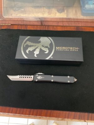 Microtech Ultratech Hellhound
