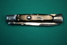 Italian style - “swinguard-lockback” stiletto 