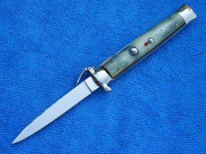 Defect--Vintage Rosa Primo Italian "Brazilian Horn" OTF