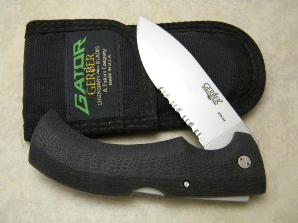 Gerber USA First Production Run ATS-34 Lockback Gator Knife in Nylon Pouch