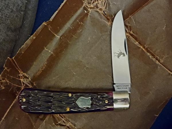 Great Eastern Cutlery #74 Mustang Black Plum Bone