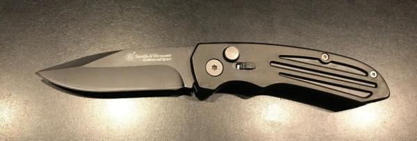 Smith & Wesson Extreme Ops Black Smith & Wesson Extreme Ops Black