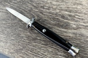 Italian Gravity Knife  1965 