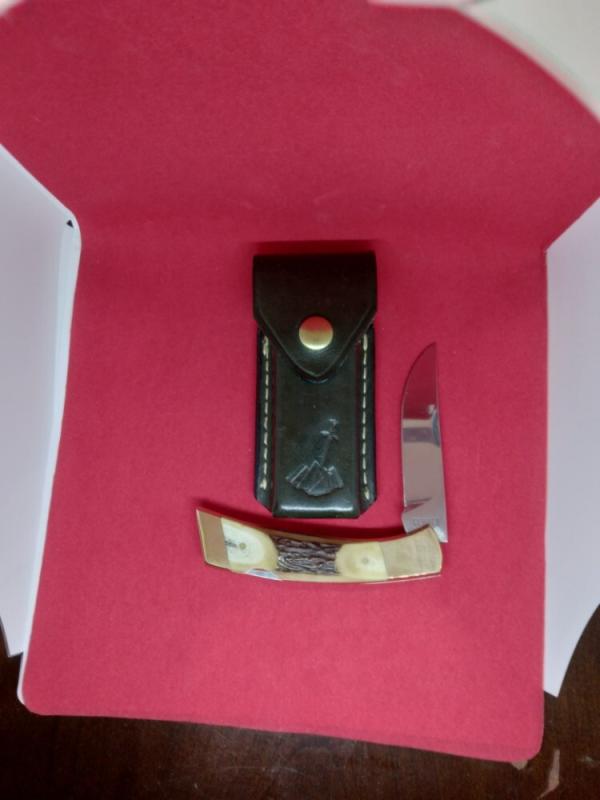 GERBER SPORTSMAN 2 1970'S PORTLAND OREGON WITH RARE OLIVE GREEN SHEATH