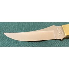 Bear MGC Jigged Buffalo Horn Skinner 9 Dots Bear MGC Jigged Buffalo Horn Skinner 9 Dots