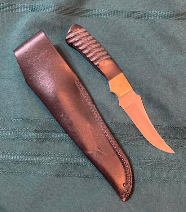 Bear MGC Jigged Buffalo Horn Skinner 9 Dots Bear MGC Jigged Buffalo Horn Skinner 9 Dots