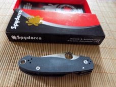 Spyderco Para3 #C223GP, G10 Handles Knife-Used Spyderco Para3 #C223GP, G10 Handles Knife-Used